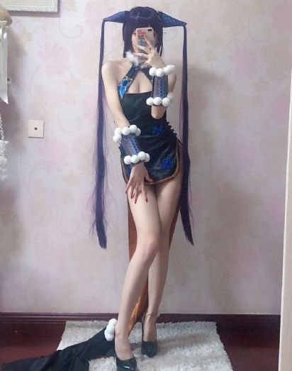 欧美三美女健身房_国语版全集