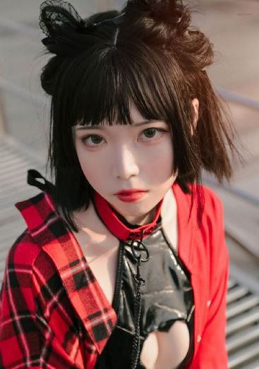 欧美男男裸体_1080手机在线看
