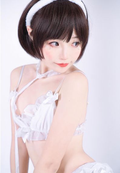 亚洲一区二区三区2021_HD720P欧美电影在线