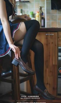 久久re视频这里精品10免费_超清完整视频观看