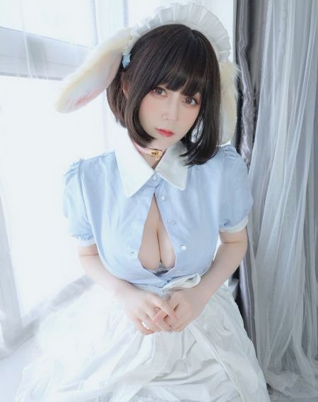 欧美内衣女夏薄款蕾丝_1080高清视频观看