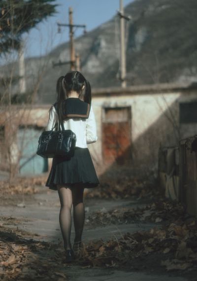 欧美天然巨乳av女优_高清免费电影观看