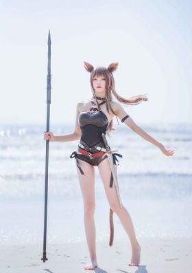 男人的伸到屁股外网_BD韩语超清免费观看