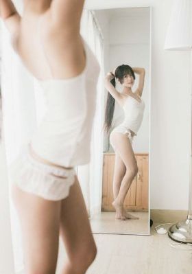 国产自拍久草_BD国语在线观看完整版