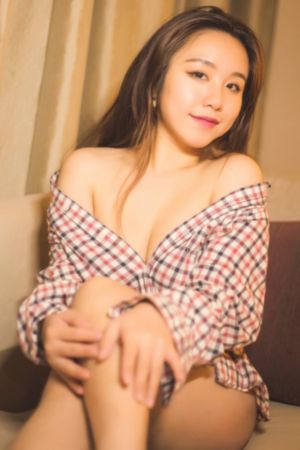 国产免费人成精品不卡_BD国语在线播放