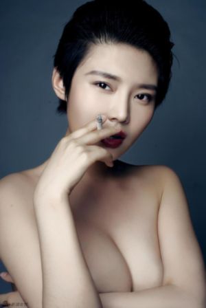 欧美艾薇有哪个好看_蓝光手机免费观看完整