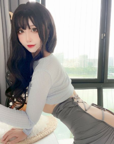 国产成人精选_BD英语在线观看视频