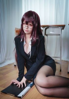 欧洲一卡三卡四卡无卡高清卡_超清高清完整版播放
