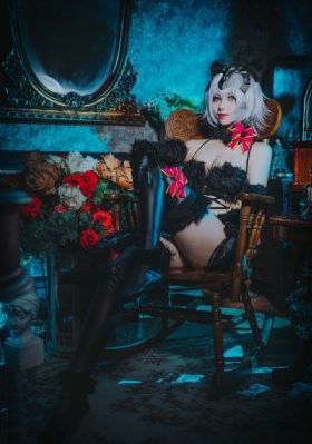 欧美free少女_电视剧完整版在线观看