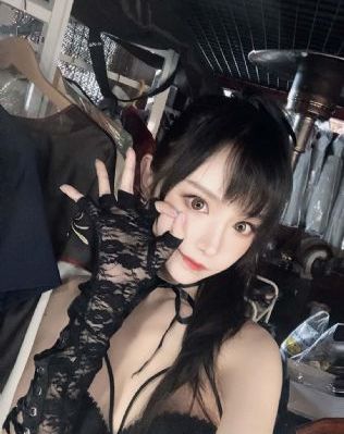 欧美特大码情趣睡衣_BD免费高清观看